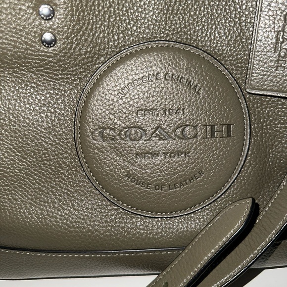 Coach Purse - Picture 5 of 8